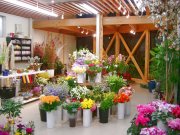 「フラワーギフト花通信」　（愛知県豊橋市）の花屋店舗写真2